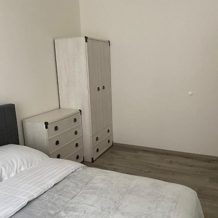 Klicperovo 3Kk Apartment Hradec Kralove Ngoại thất bức ảnh